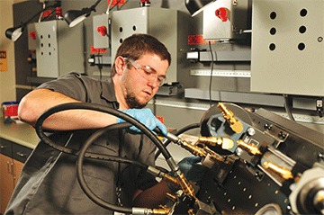 SJVC Industrial Maintenance Technology student